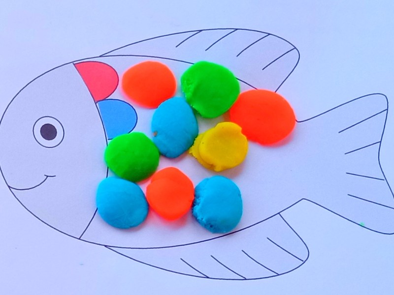 Vidám gyurmaoldalak