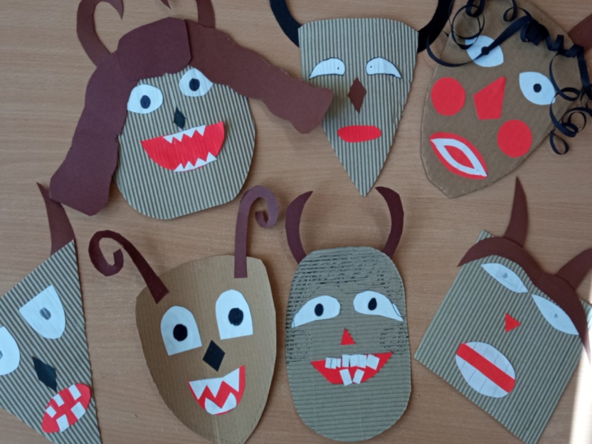 Dobj és rajzolj/készíts&nbsp;busóálarcot!